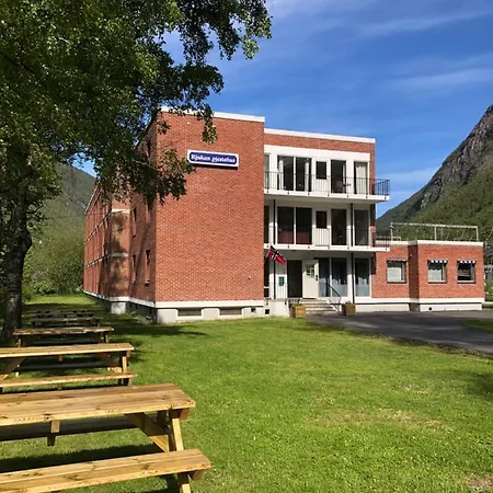 Rjukan Gjestehus Vandrerhjem Rjukan